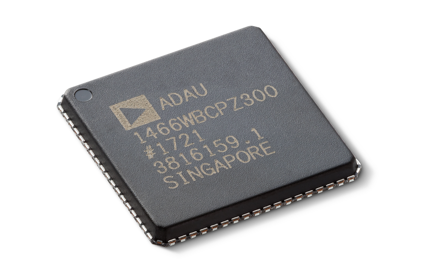 Close-up van de geluidsverwerkings-chip van de XAV-9550ES